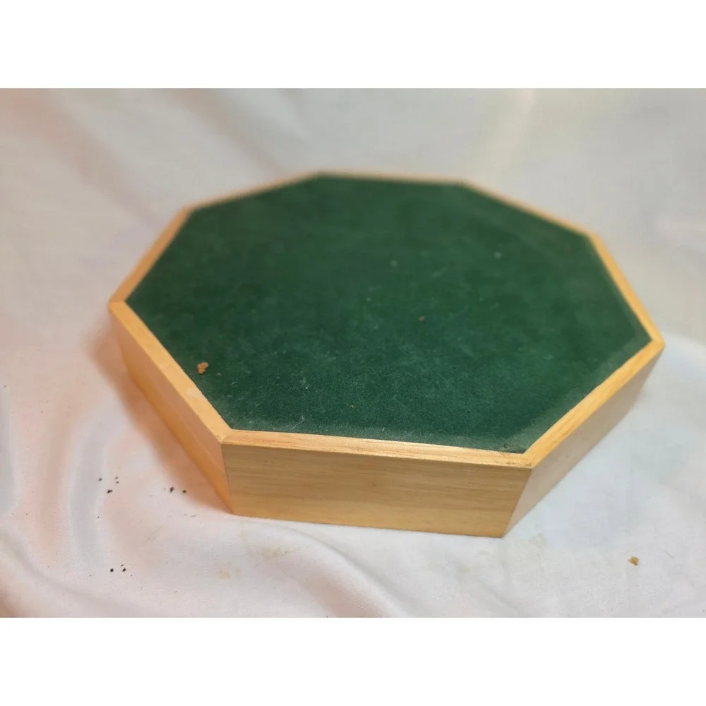 Octagonal Wooden Dice Tray Green Felt Lining Tabletop Gaming 10